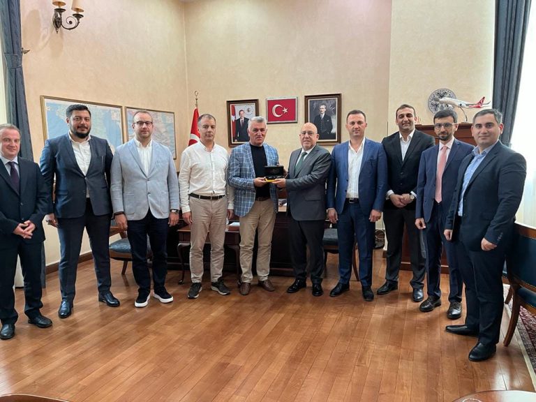 Gürcistan Türk İş İnsanları Derneğinin Yönetim Kurulu Türkiye Cumhuriyeti’nin Tiflis Büyükelçisi Sn. Ali Kaan Orbay’a tanışma ziyaretinde bulundu