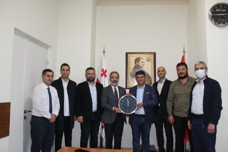 Derneğimizde Türkiye Maarif Vakfı’nın Ülke Temsilcisi Sn. Ali Sedat Aslan’ın ziyaretinden memnuniyet duyduk