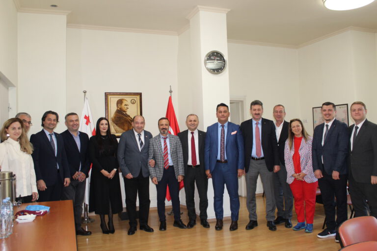 Trabzon Ticaret ve Sanayi Odası’nın GÜRTİAD Ziyareti