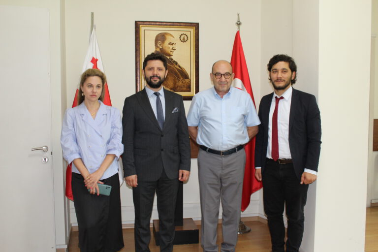 Çelik İhracatçıları Birliği Temsilcileri GÜRTİAD’ı Ziyaret Ettiler