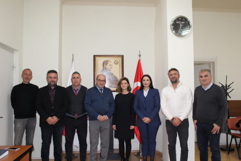 T.C. Tiflis Büyükelçiliği Ticaret Müşaviri ile Yardımcısı Derneğimizi ziyaret ettiler